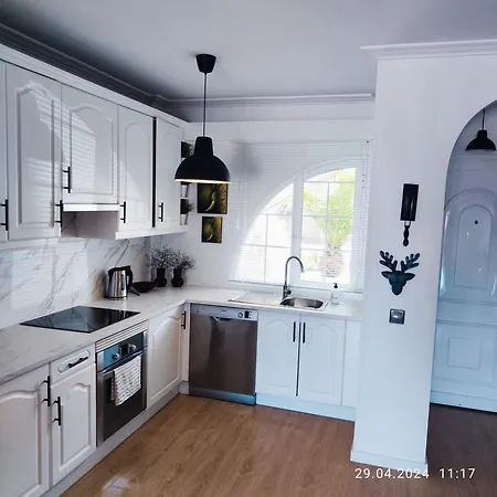 شقة Porta Nova Family